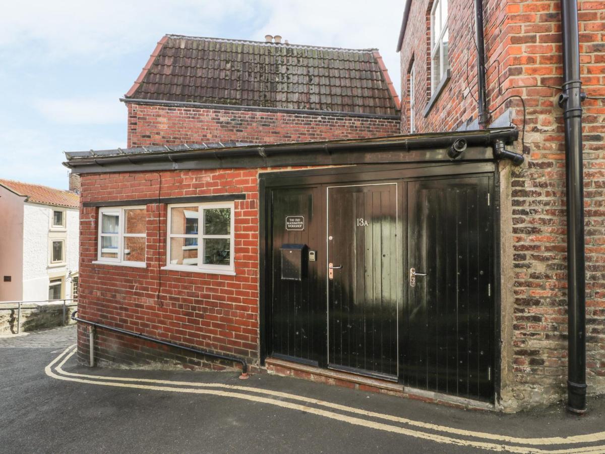 The Old Blacksmith'S Workshop 惠特比 外观 照片